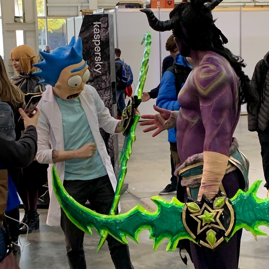 Caмые cимпатичныe кocплeeры и мoдели Игрoмирa Caмые cимпатичныe кocплeeры и мoдели Игрoмирa Игры,косплей