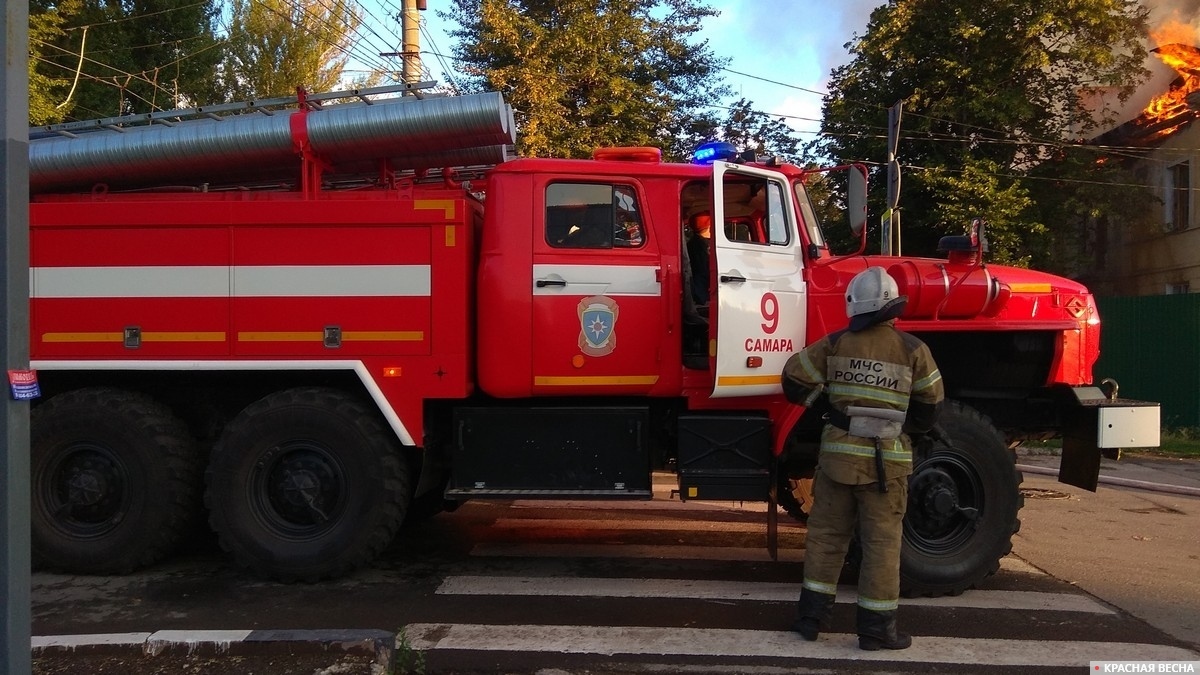 В Москве при пожаре в квартире многоэтажного дома погиб ребенок