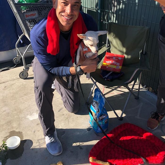 мужчина с собакой