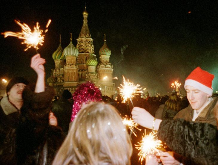 Как выглядела Россия в первые 10 лет после развала СССР