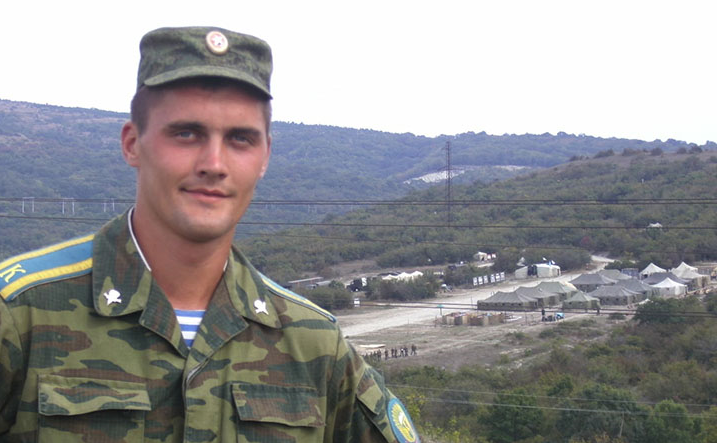 "ПРИДЁТ ВРЕМЯ, МЫ ВСЁ УЗНАЕМ": КОМБАТ ПОШЁЛ ПОД ПУЛИ СНАЙПЕРОВ ВО ВРЕМЯ СЕКРЕТНОЙ ОПЕРАЦИИ армия