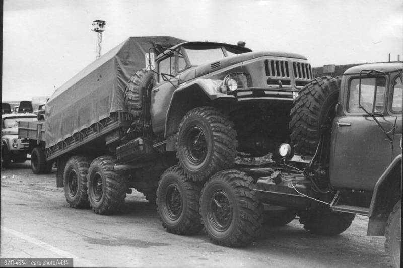 Капотный ЗИЛ-131: история и поиски идеала оружие