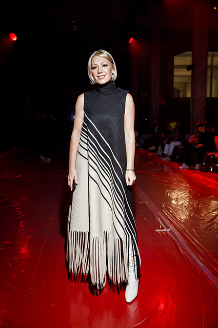 Юлия Барановская, Аврора с дочерью, Мария Шумакова и другие на показе Viva Vox Юлия Барановская, Аврора с дочерью, Мария Шумакова и другие на показе Viva Vox Светская жизнь