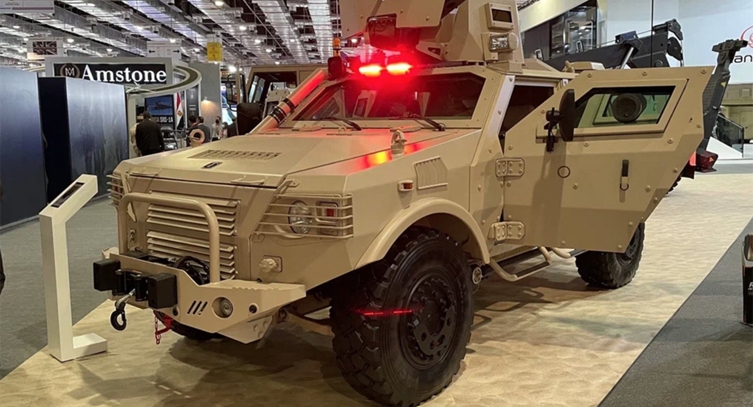 На выставке EDEX 2021 представили броневик Al Dahna 4х4