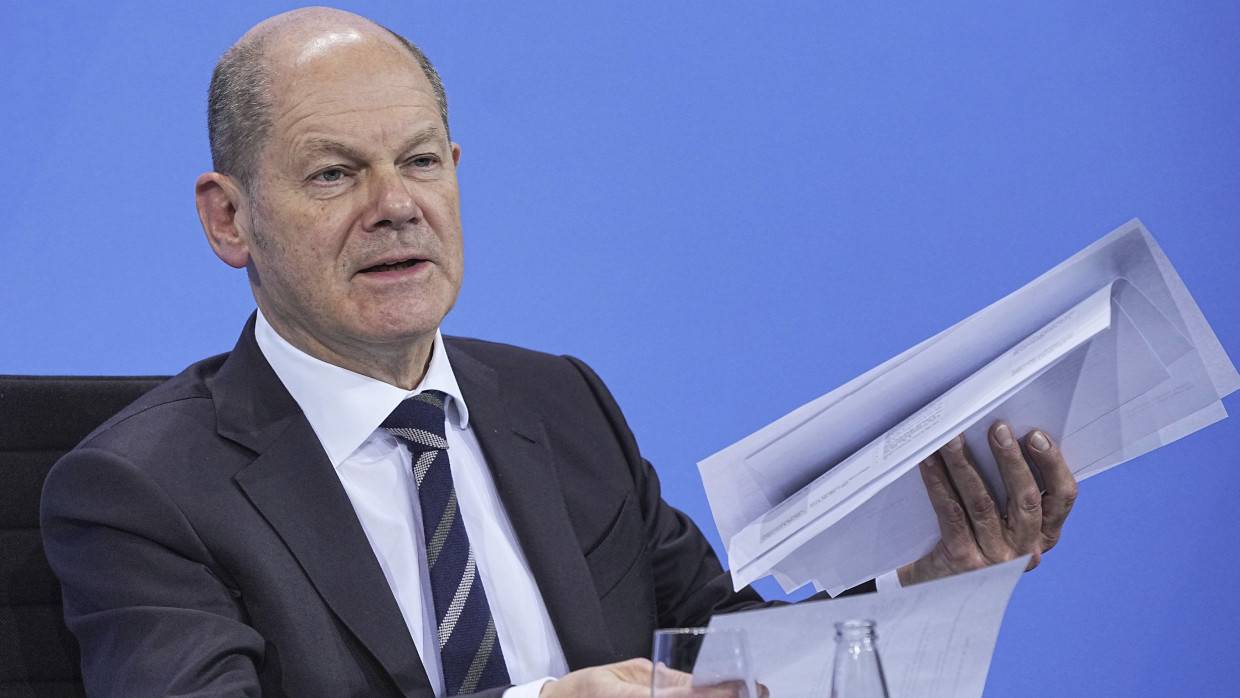 ZDF: Шольцу понадобилось больше часа, чтобы вспомнить о европейском единстве