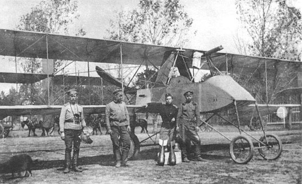 Первый отечественный самолет. «Вуазен» самолет первой мировой войны. Вуазен самолет 1914 года. Русские аэропланы 1 мировой войны. Аэропланы первой мировой Российской империи.