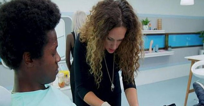 Никогда не мывший пенис британец переспал с 40 женщинами Никогда не мывший пенис британец переспал с 40 женщинами