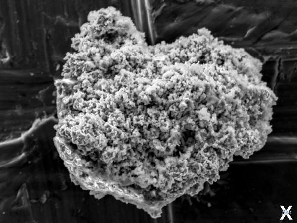 Космическая пыль под микроскопом