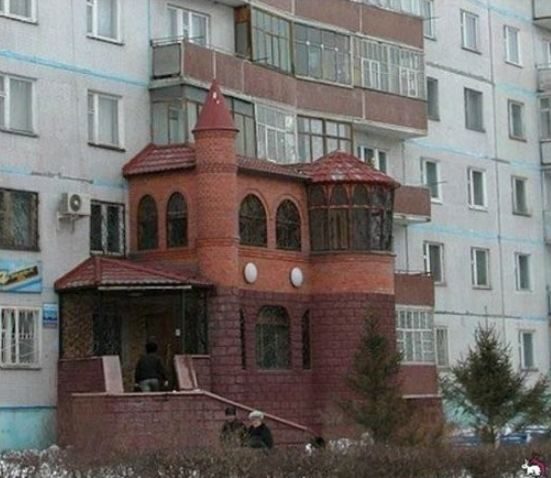 21 пример, когда ты Людовик XIV, но вынужден жить в хрущёвке 21 пример, когда ты Людовик XIV, но вынужден жить в хрущёвке