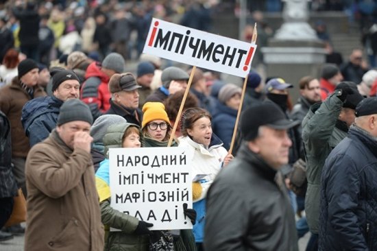 «Украину ждет еще один майдан, намного страшнее, чем все предыдущие»: в Киеве объяснили, почему Порошенко до сих пор не посадил Януковича