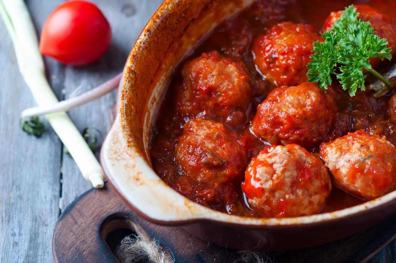 Постные тефтели: 2 невероятных рецепта с гречкой или рисом в томатном соусе тефтели, нужно, водой, течение, залить, растительным, крупу, перекрывающей, сковороде, кастрюлю, разогретой, гречку, массыСформировать, молотый —, черный, соусом, варить, слабом, готовности, минутВ