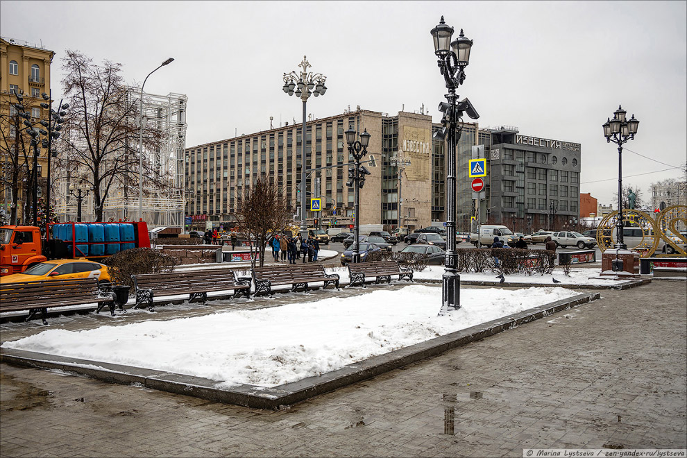 Как в Москве убирают снег