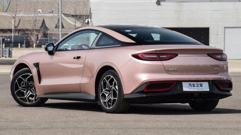 Официально представлено электрическое купе Neta GT в Китае с 462 л.с. и запасом хода 580 км