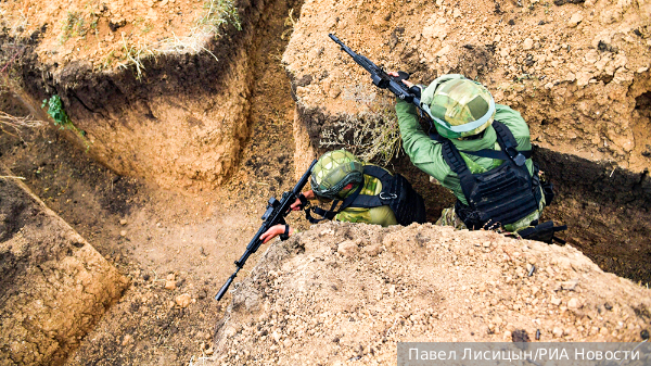 Залужного топят с помощью «бессмысленной бойни» в Крынках украина