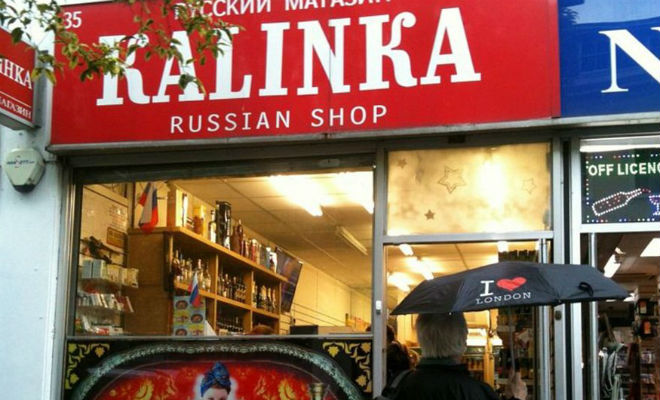 Русские продуктовые магазины за границей: сколько стоят гречка, бородинский и пельмени