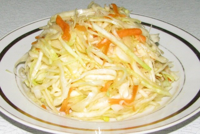 5 салатов из моркови, которые украсят любой стол 5 салатов из моркови, которые украсят любой стол