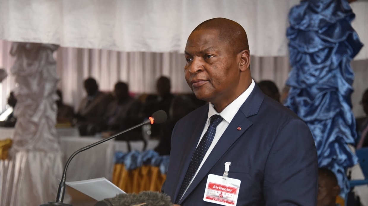 Глава ЦАР заявил о возобновлении работы над программой разоружения