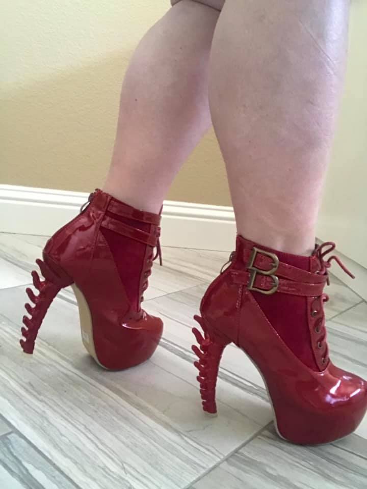 17 чудаковатых товаров, которые озадачили покупателей барахолок и секонд-хендов 17 чудаковатых товаров, которые озадачили покупателей барахолок и секонд-хендов