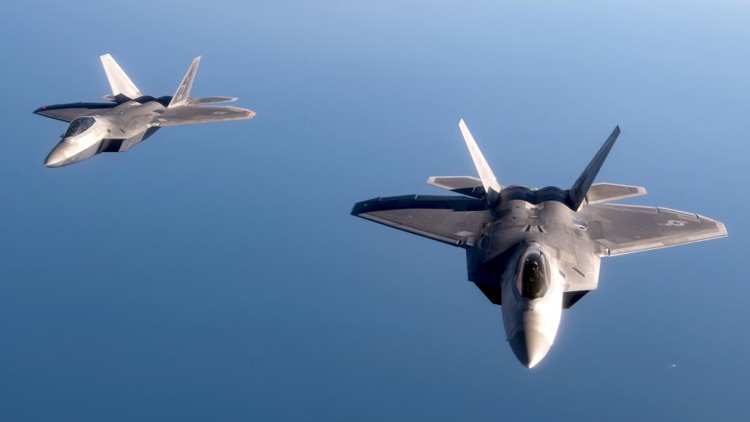     F-22