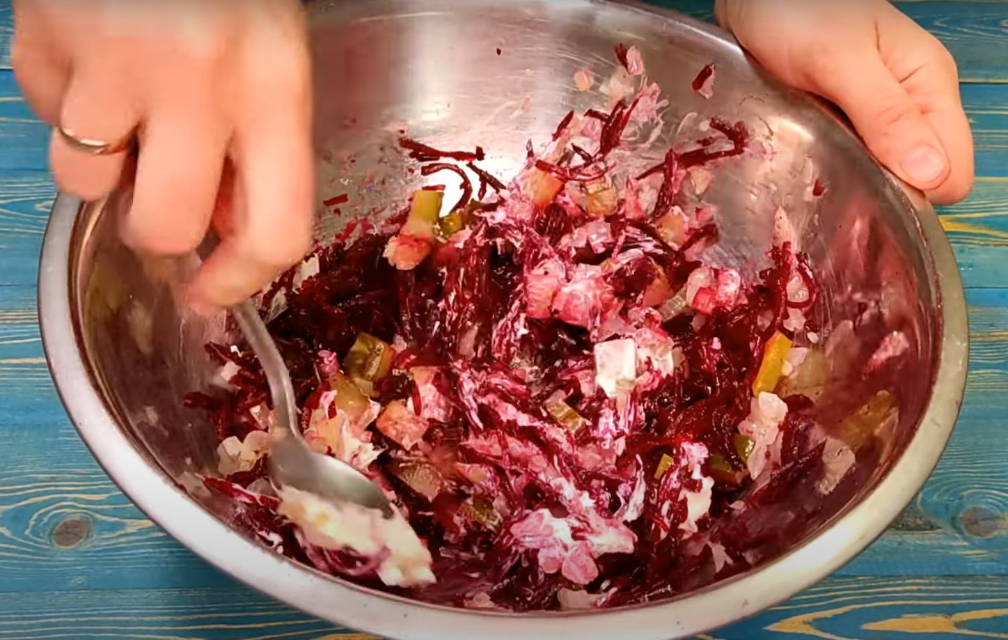 Дачный салат из свеклы. Такой вкусный, что ела бы каждый день