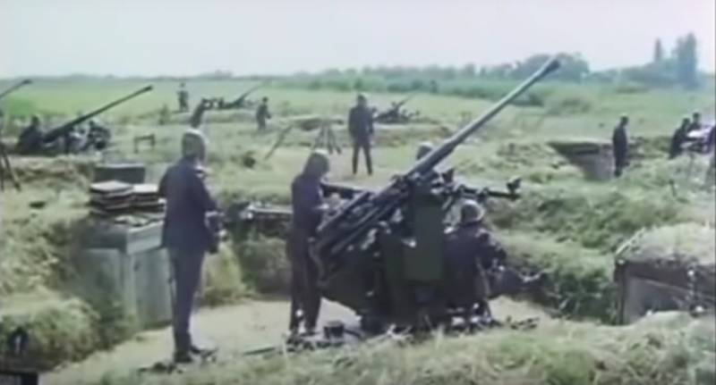 Использование 30 и 37-мм трофейных немецких зенитных автоматов Использование 30 и 37-мм трофейных немецких зенитных автоматов оружие