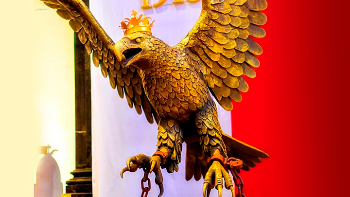 ПОЛЬСКАЯ РАСЧЛЕНЁНКА: РУСОФОБСКИЕ МЕЧТЫ ЛЕХА ВАЛЕНСЫ ДОВЕДУТ ЗАПАД ДО ЦУГУНДЕРА