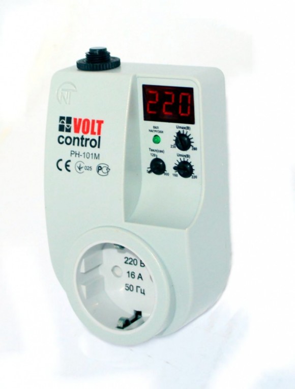 Реле напряжения РН-101М однофазное в розетку 220В с дисплеем для дома 16А Защита - Товар на картинке можно купить.