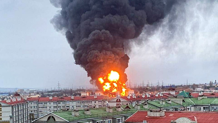 УНИЧТОЖАТЬ ИХ ПРИ ПОПЫТКЕ ПРИБЛИЗИТЬСЯ К ГРАНИЦЕ: КАКОЙ УРОК МЫ ДОЛЖНЫ ВЫНЕСТИ ИЗ УДАРА ПО БЕЛГОРОДУ