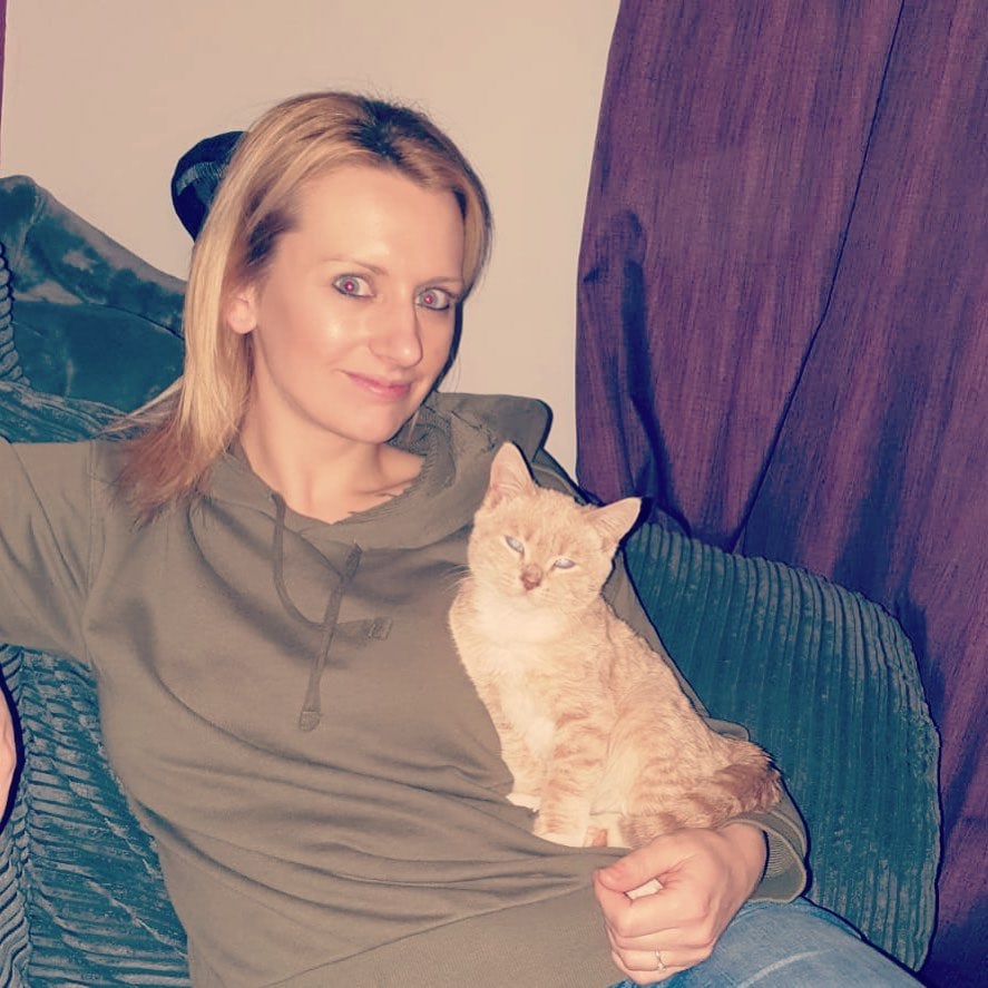 Котёнок Манчи никогда не вырастет и останется вечно молодым. Всё из-за редкой болезни, но он не унывает Котёнок Манчи никогда не вырастет и останется вечно молодым. Всё из-за редкой болезни, но он не унывает