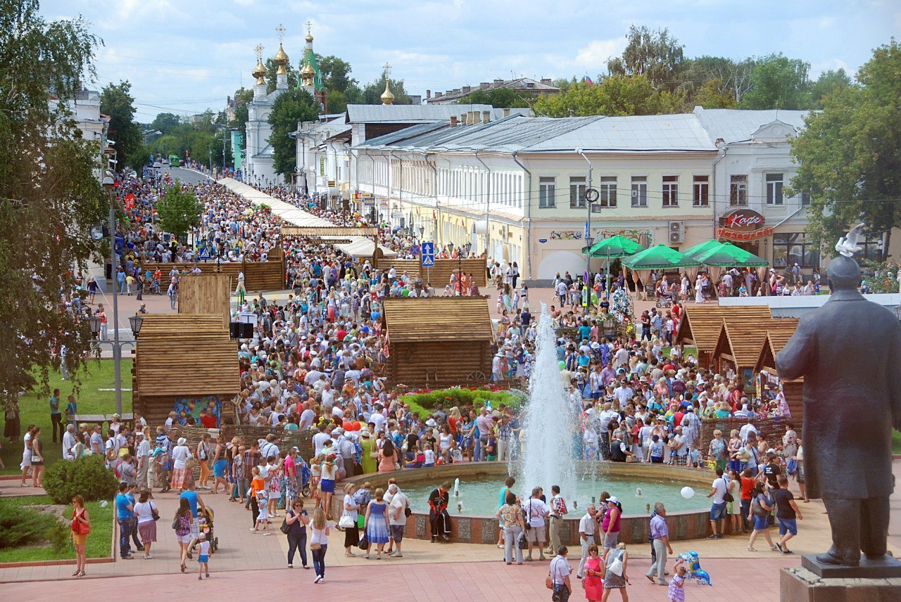 Муром сейчас фото. Муром центр города. Город Муром Владимирская область. Муром Владимирская область день города. Муром население.