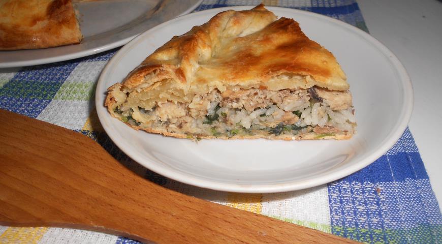Пирог с рисом, сардинами и крапивой 2