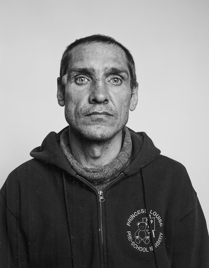 Пронзительный фотопроект про нищую Украину Пронзительный фотопроект про нищую Украину