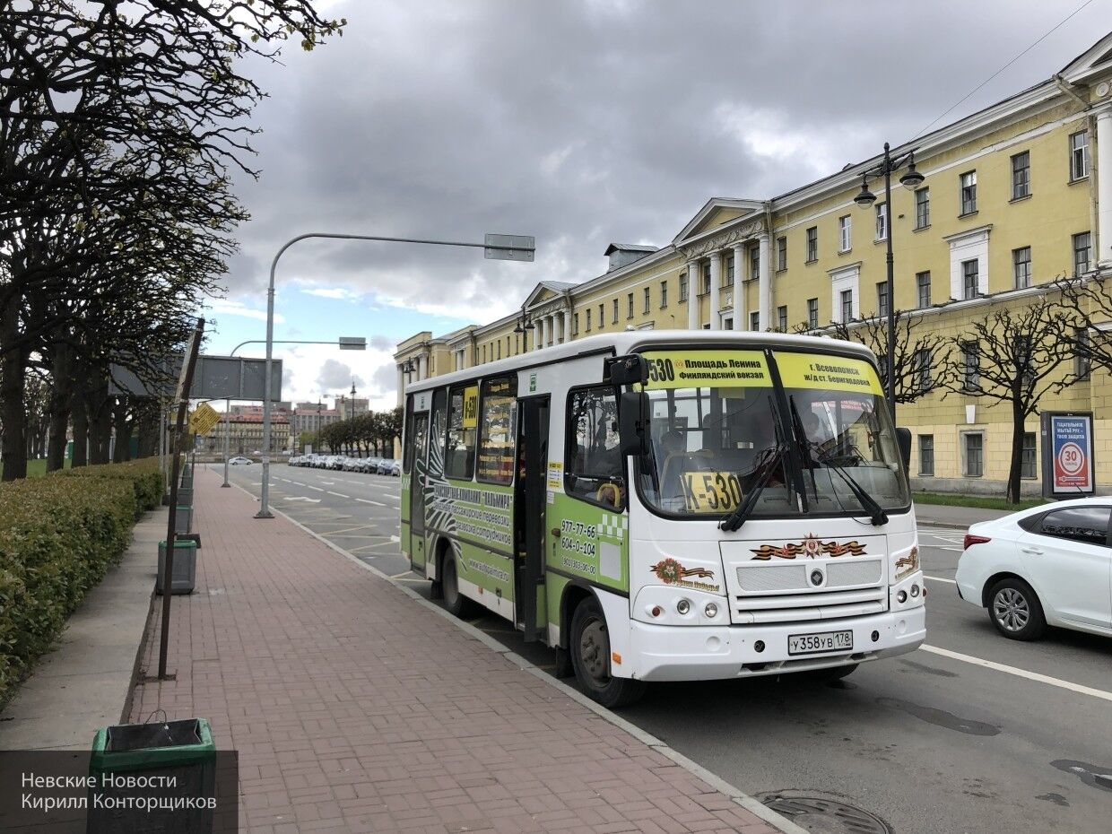 Тарифы на общественный транспорт Петербурга повысятся в 2021 году