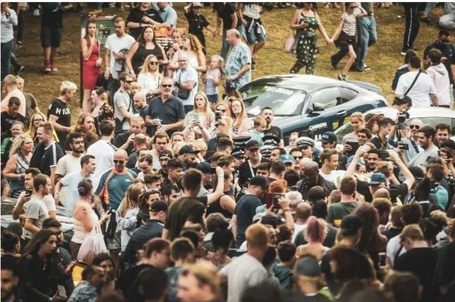 FuelFest: автопарад в память звезды «Форсажа» Пола Уокера FuelFest: автопарад в память звезды «Форсажа» Пола Уокера автомобили,Культура,Видео новости,советы