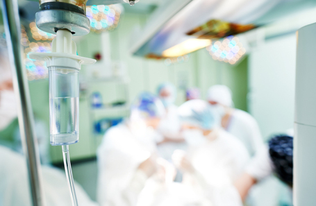 Уволен единственный в России врач-трансплантолог Михаил Каабак, проводивший пересадки почек грудным детям