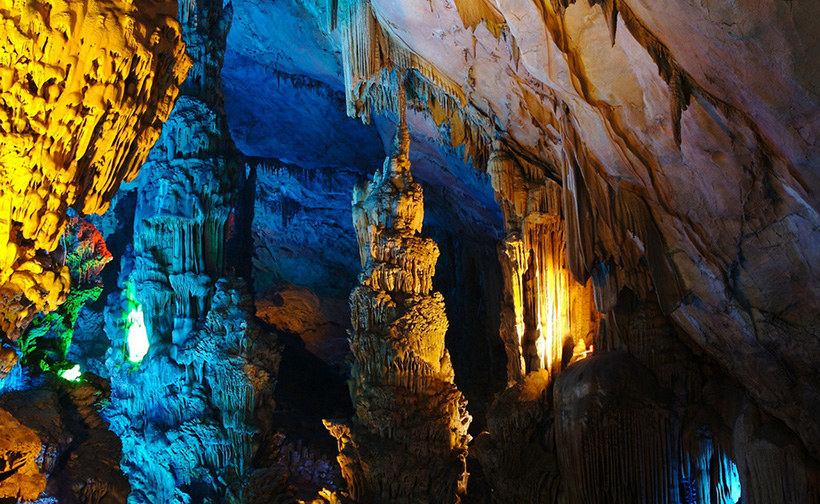 Пещера тростниковой флейты Пещера тростниковой флейты