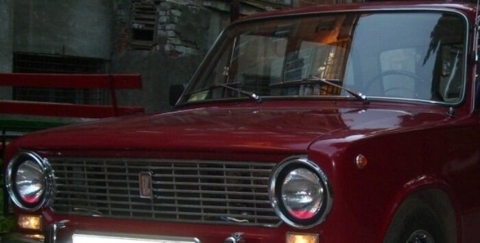 Что заливали автомобилисты СССР в фары автомобиля Что заливали автомобилисты СССР в фары автомобиля водителю на заметку,прошлый век