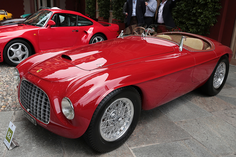 Лучшие ретроавтомобили XX века Лучшие ретроавтомобили XX века