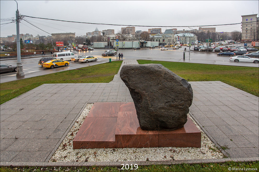 Как поменялась Москва за 10 лет Дурова, Тверской, Тверском, Арбат2009Новый, ворота, Тверская, Соборная, Арбат2019Новый, Новый, Москвы13, правительства, концертный, Воздвиженка200912, мечеть, Фотографии, Арбат201914, песня»10, «Русская, театр, академический