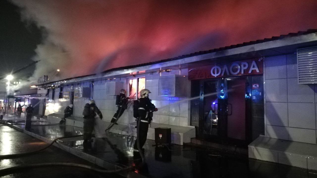 Предполагаемый виновник пожара в костромском кафе был вооружен охотничьей ракетницей Происшествия