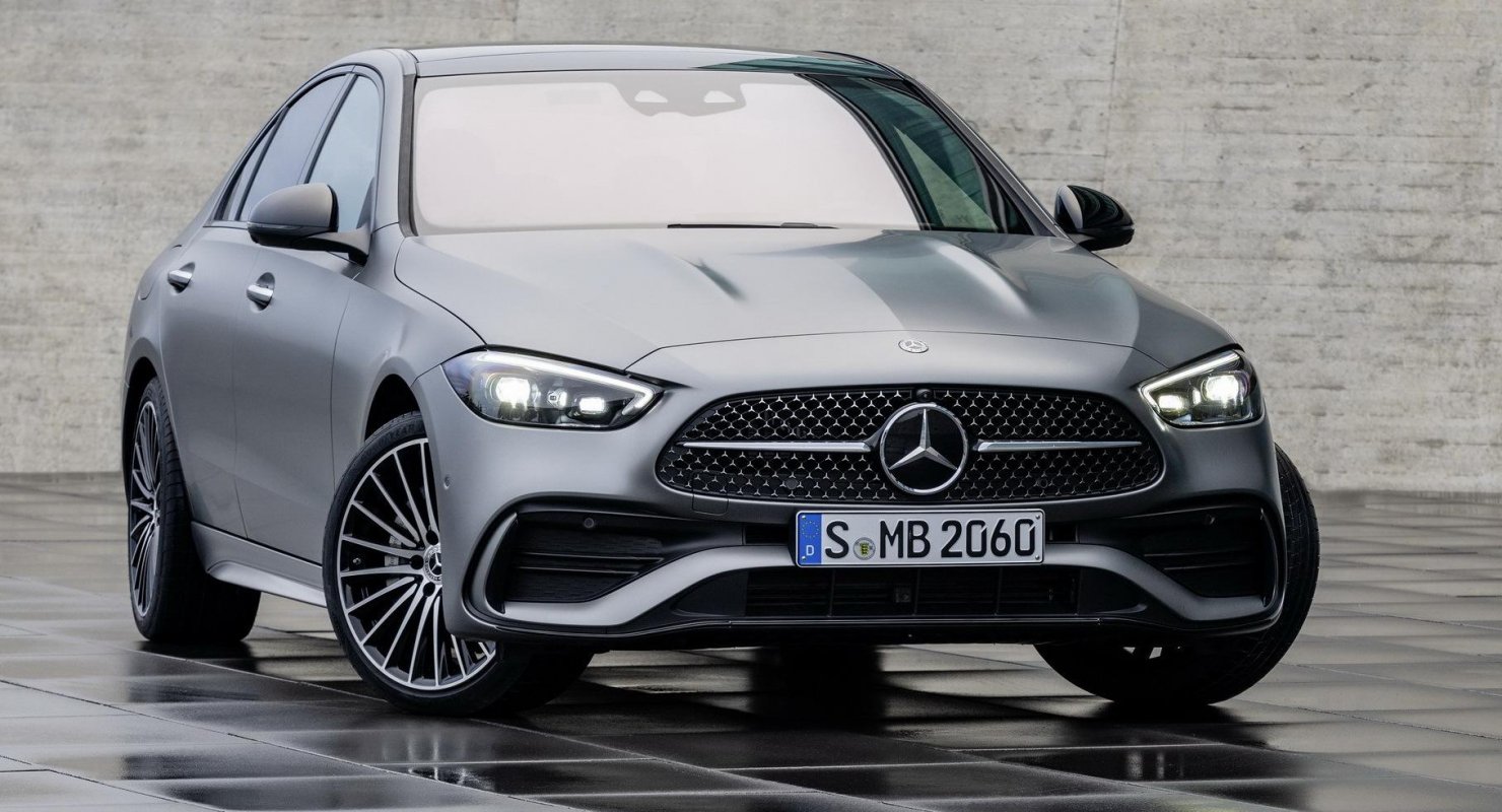 Новый Mercedes-Benz C-Класса приедет в Россию без дизеля