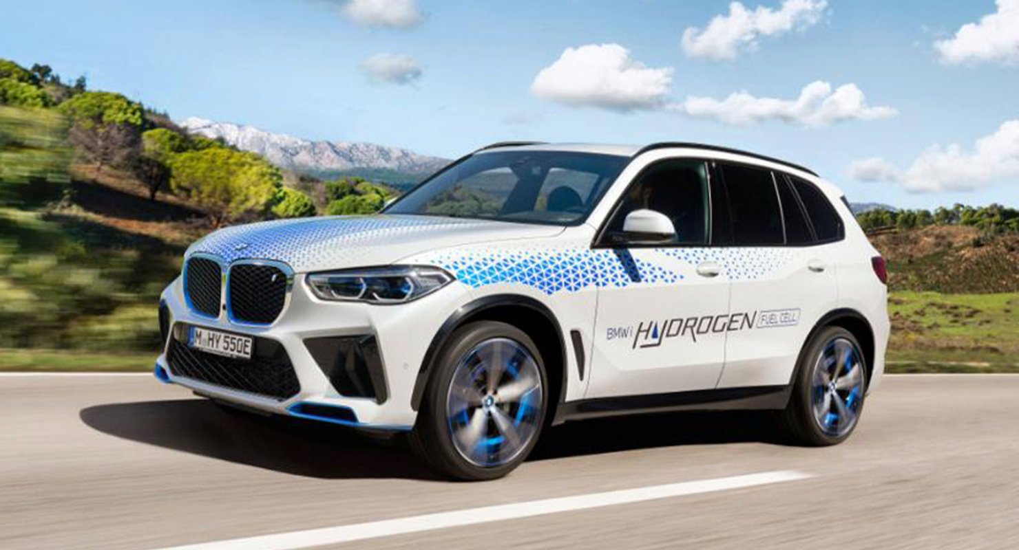 BMW    iX5  