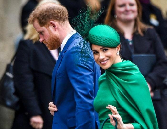 Принц Гарри и Меган Маркл избавляются от символики Susseх Royal
