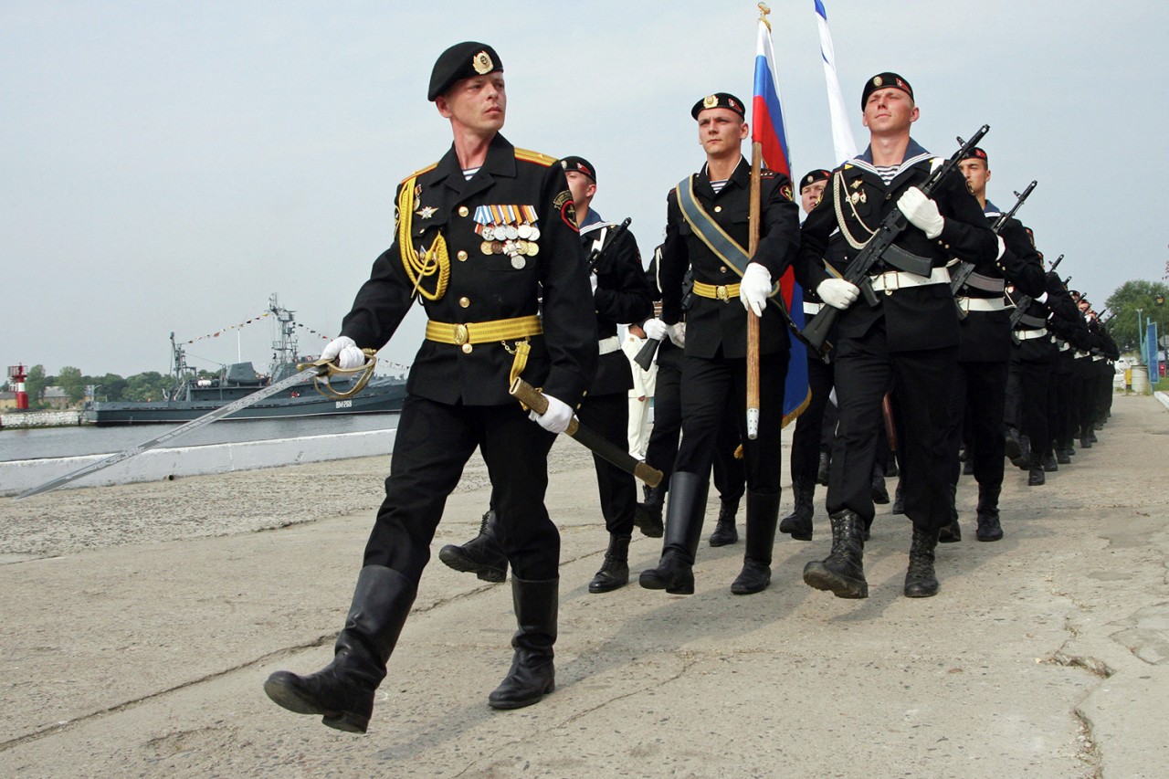 немного картинка с днем военно морского флота морской пехоты отличаются
