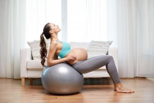 Кому нельзя заниматься спортом во время беременности. Чем полезны физические нагрузки во время беременности 02