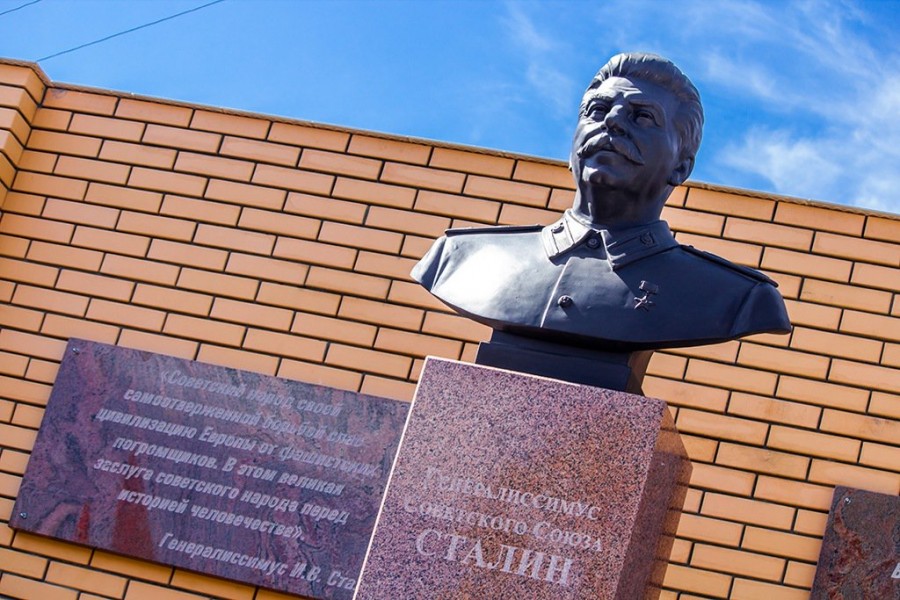 Что знаменует новый памятник Сталину и чем он опасен власти