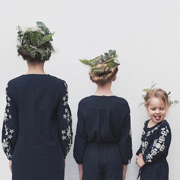 Mom-Two-Daughters-Portraits-All-That-Is-Three