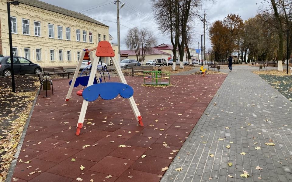 Благоустройство сквера в Спас-Клепиках занесли в список лучших проектов Минстроя