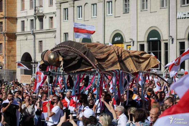 Записки Колорадского Таракана. Не согласен с белорусами! конечно, можно, правда, вообще, уважаемые, ничего, потом, просто, Странно, белорусы, тогда, урожай, будет, такой, сказать, запросто, Украина, которые, белорусов, Россия