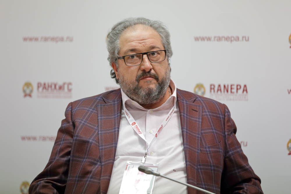 ПОДЕЛЬНИКИ ЧУБАЙСА В РОССИИ ПОЛУЧИЛИ СИГНАЛ. ИГРА НАЧАЛАСЬ ПОДЕЛЬНИКИ ЧУБАЙСА В РОССИИ ПОЛУЧИЛИ СИГНАЛ. ИГРА НАЧАЛАСЬ россия